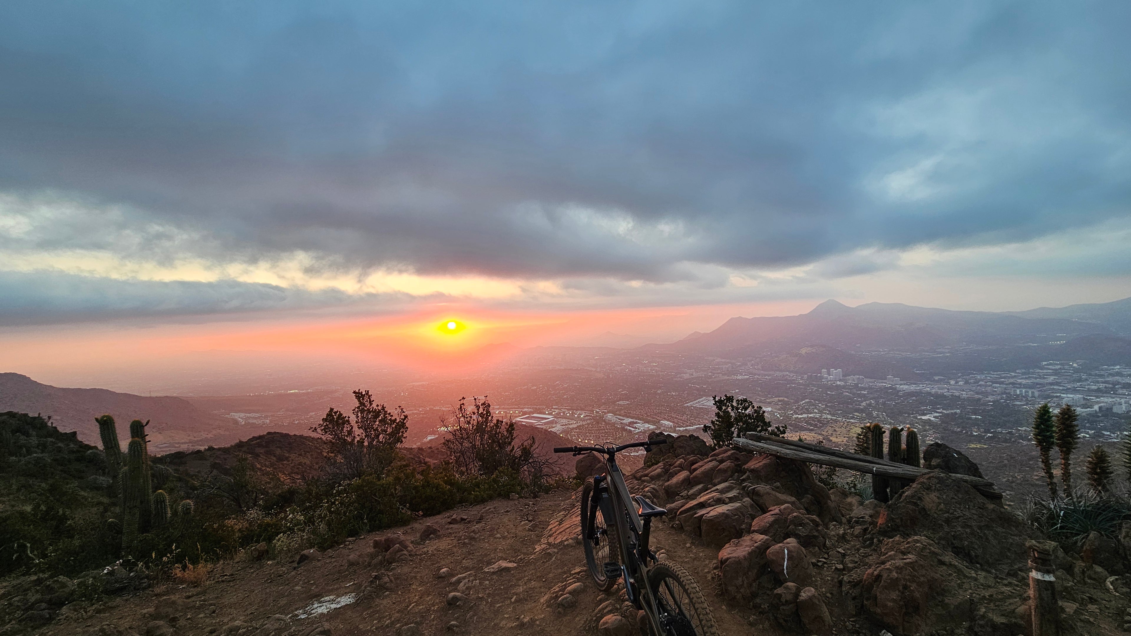 2 Days 3 Nights Tour Full